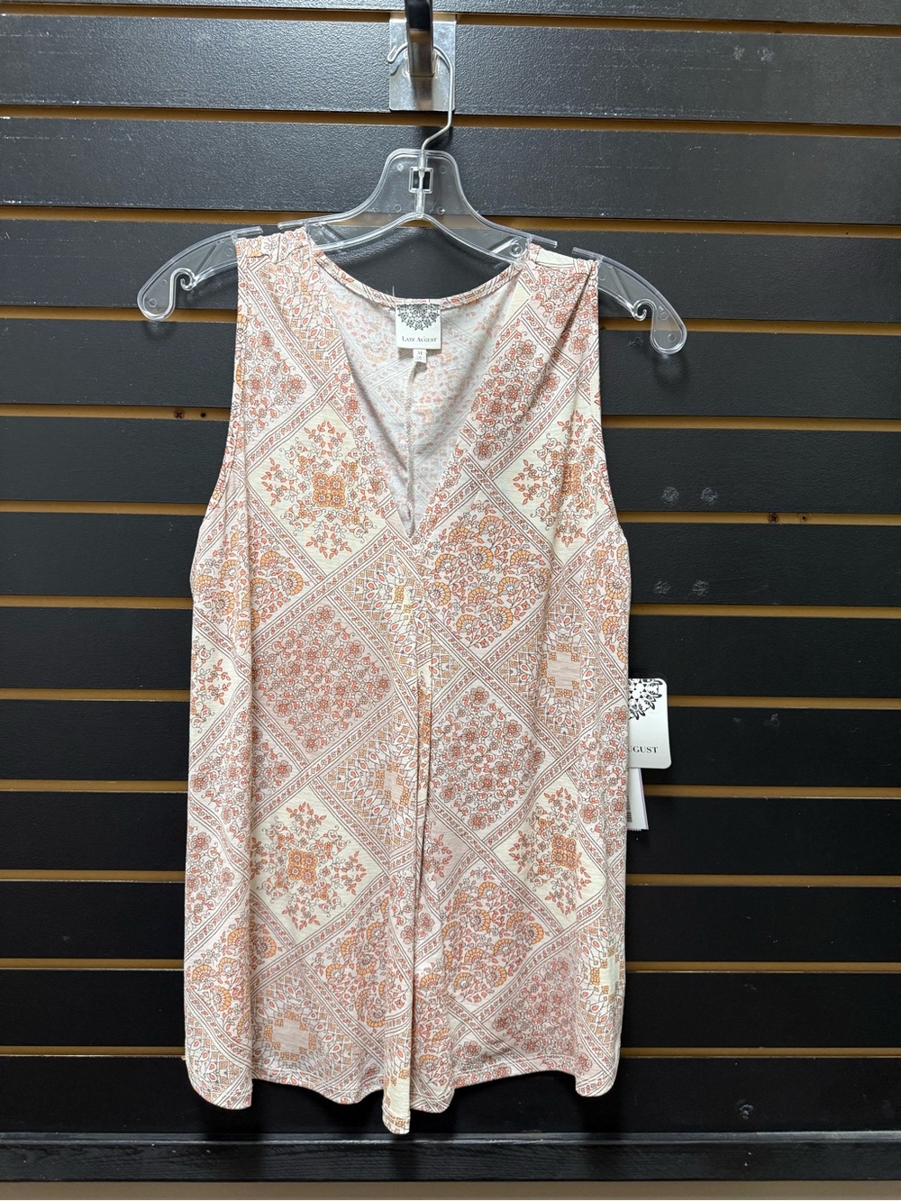 NWT Late August Paisley Medallion Print V-Neck Sleeveless Top Size M